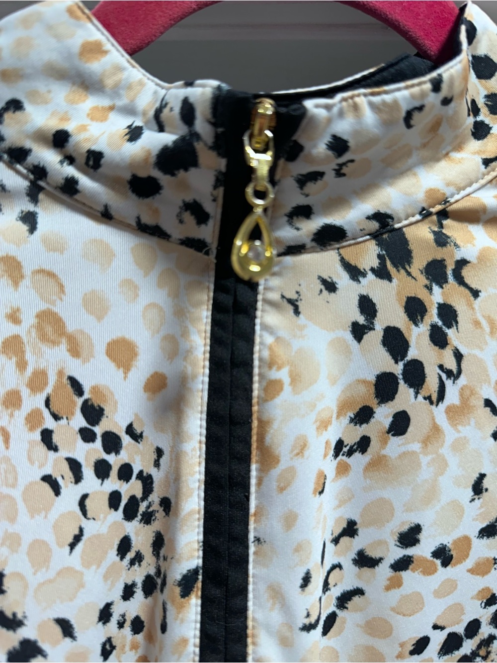 Women’s Cream Animal Print Zip-Front Top